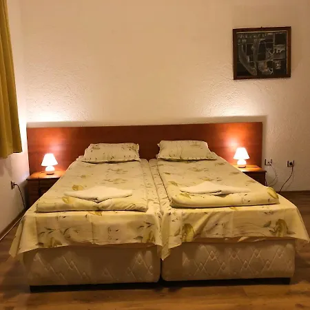 Guest Vachin Πανσιόν Μπάνσκο