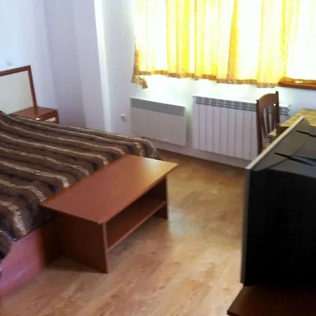 Guest Vachin Πανσιόν