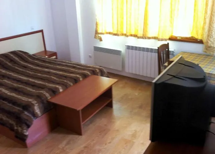 самостоятелни въчин Къща за гости